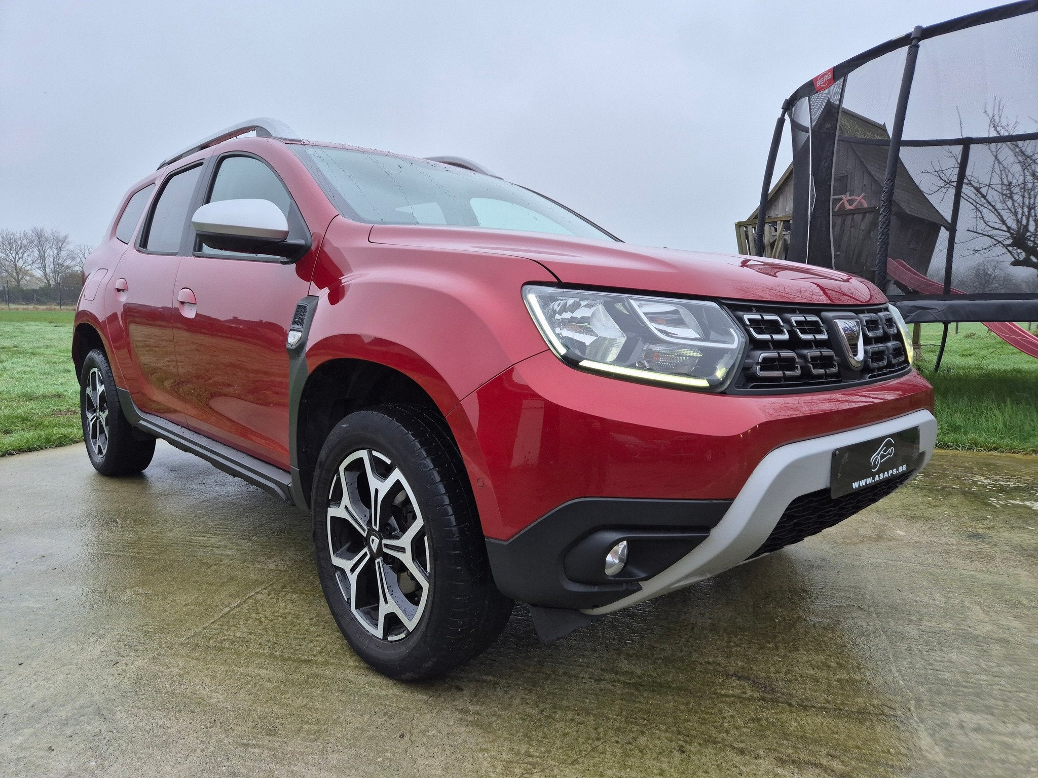 Dacia Duster * 1.3TCe *BJ-2020*NAVI*120DKM*GARANTIE*, Auto's, Voorwielaandrijving, Stof, Gebruikt, Zwart