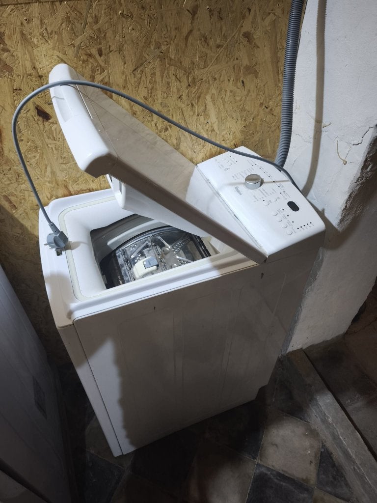 Wasmachine, Elektronische apparatuur, Wasmachines, Ophalen, 1200 tot 1600 toeren, Gebruikt, 4 tot 6 kg