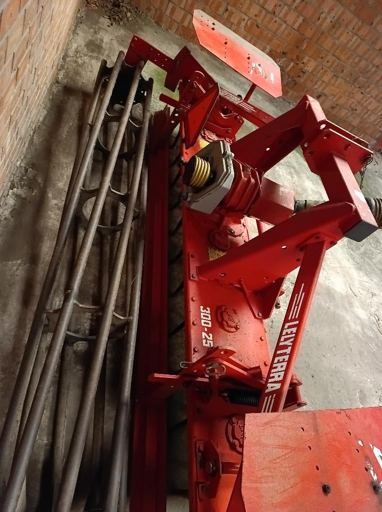 Lely rotorkopeg 300-25, Ophalen, Akkerbouw, Grondbewerking