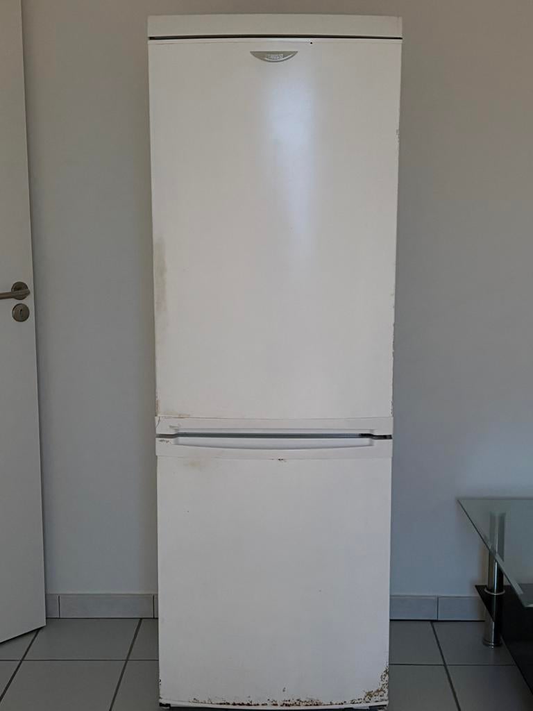 Frigo met diepvries, Elektronische apparatuur, Koelkasten en IJskasten, Ophalen, Gebruikt, 75 tot 100 liter, Met aparte vriezer