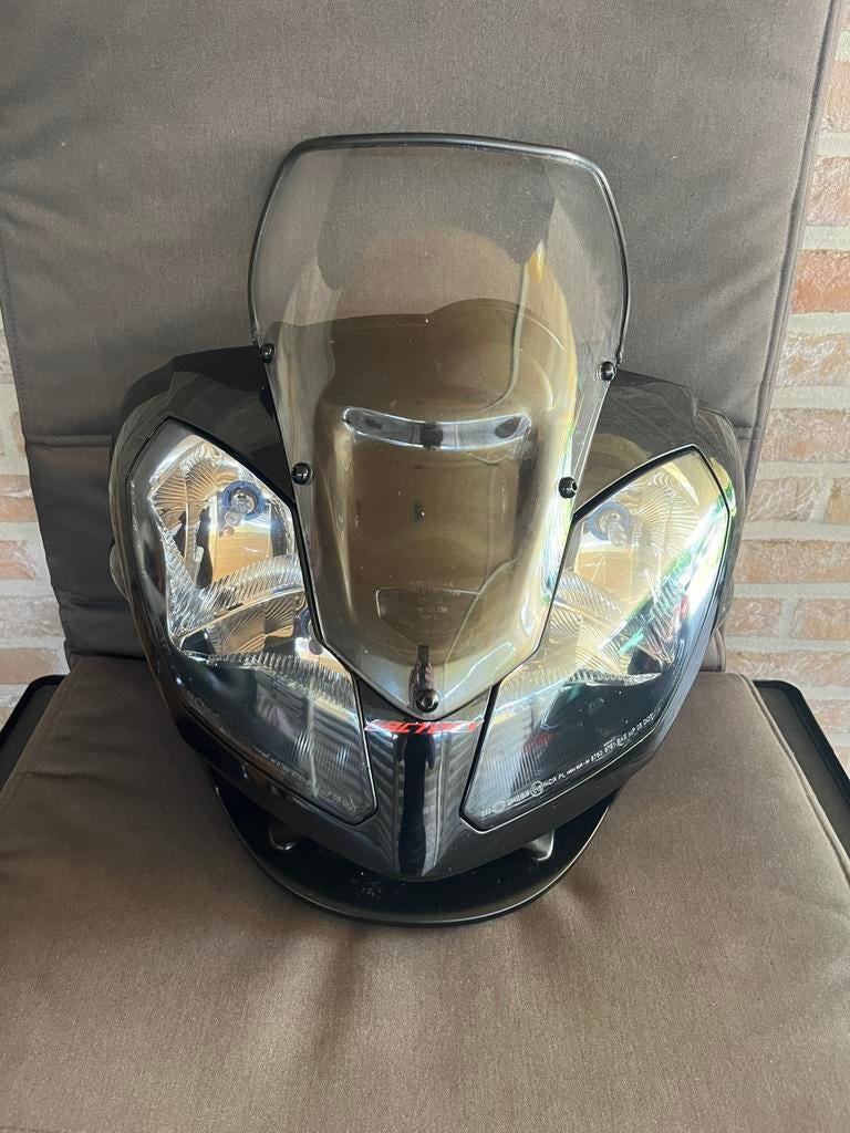 Aprilia Tuono 2006 onderdelen gn2, Ophalen of Verzenden