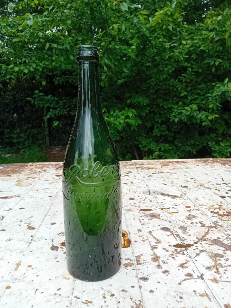 Oude vintage limonadefles chateau Robert limonade Vichy, Verzamelen, Ophalen of Verzenden