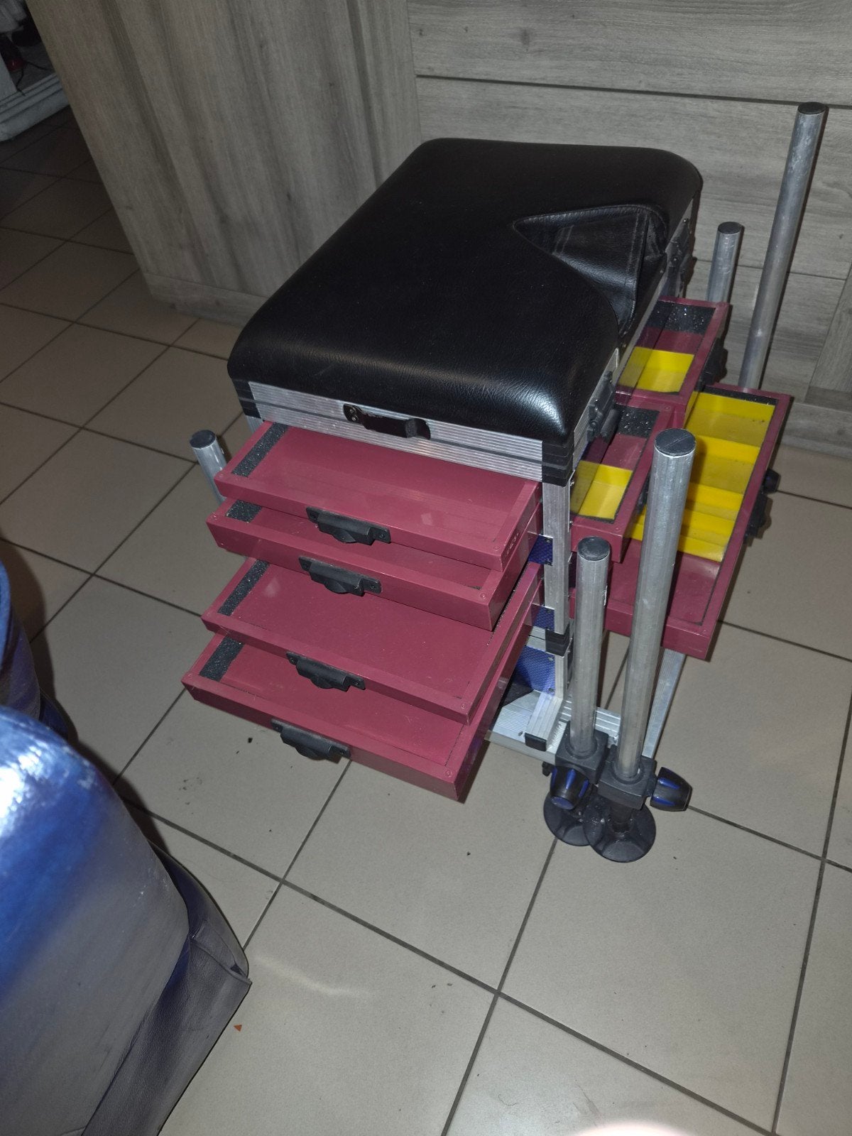 station de peche leger et complete, Watersport en Boten, Ophalen