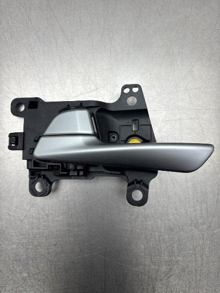 POIGNEE EXTERIEURE AVANT GAUCHE Hyundai Tucson (TL), Utilisé, Avant, Hyundai