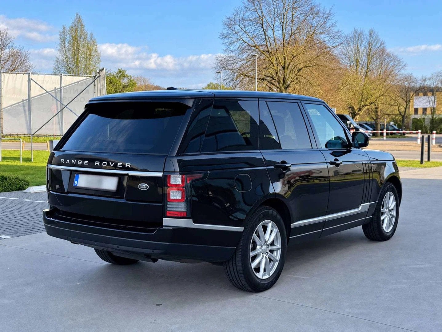 Land Rover Range Rover Range Rover 3.0 TDV6 Vogue - €19.50, Auto's, Automaat, Gebruikt, 2993 cc, Blauw