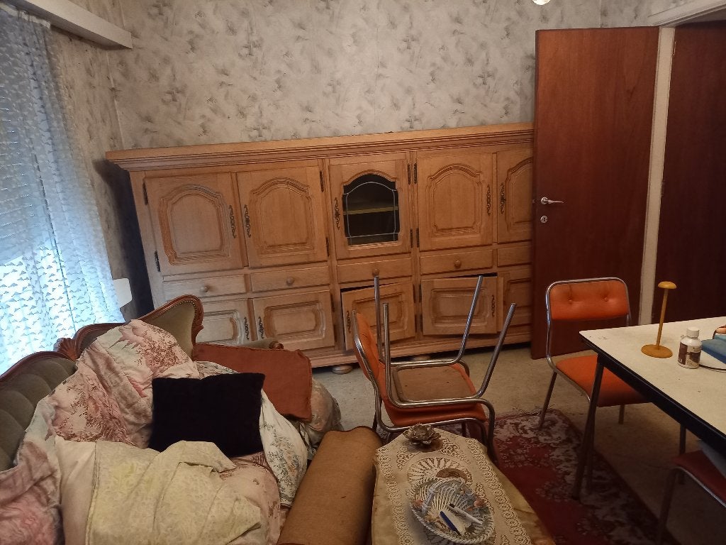 GRATIS EIKEN WANDKAST, Ophalen