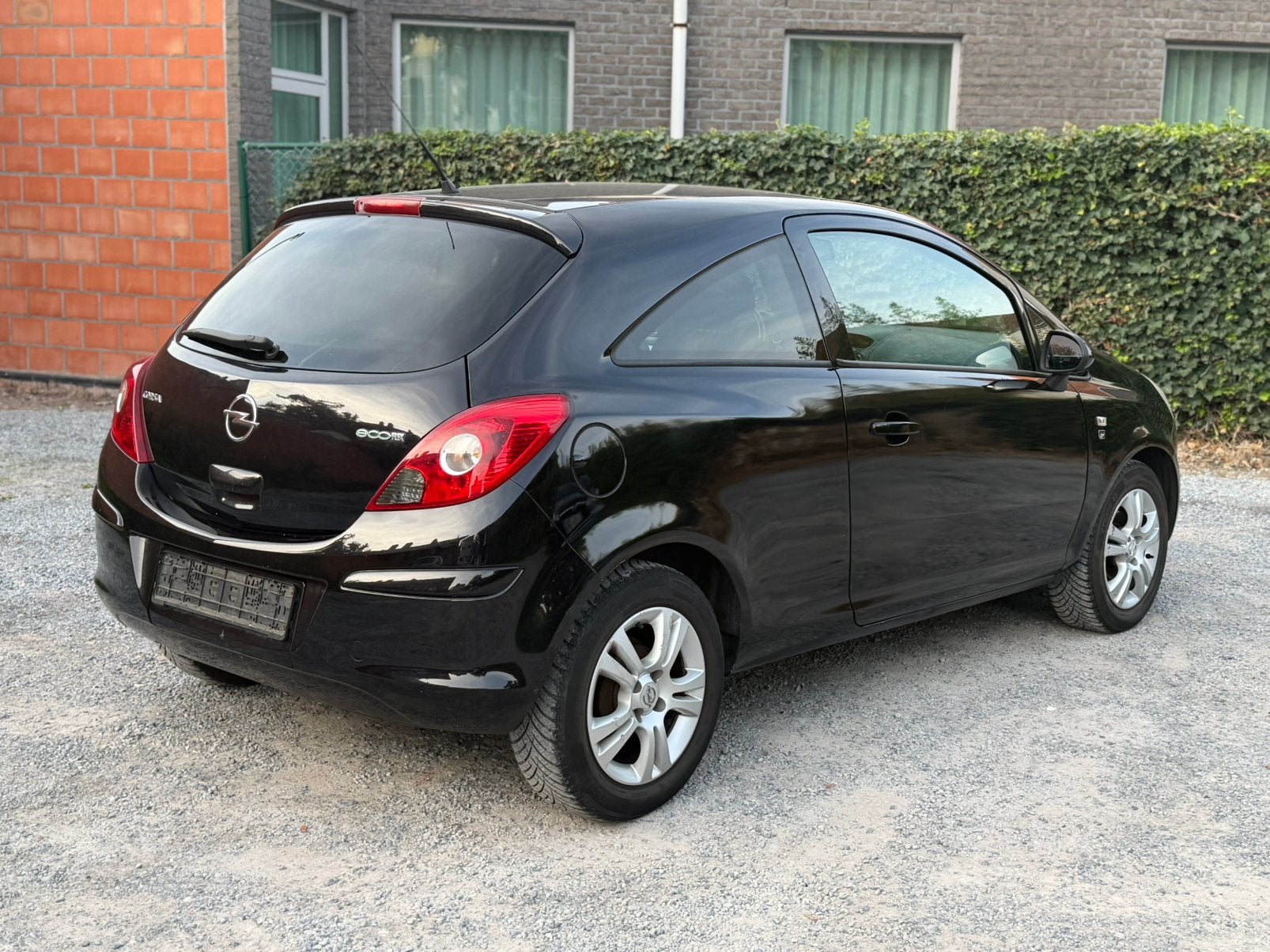 Opel corsa 1.2i gekeurd voor verkoop, Auto's, Voorwielaandrijving, Euro 5, Zwart, Zwart