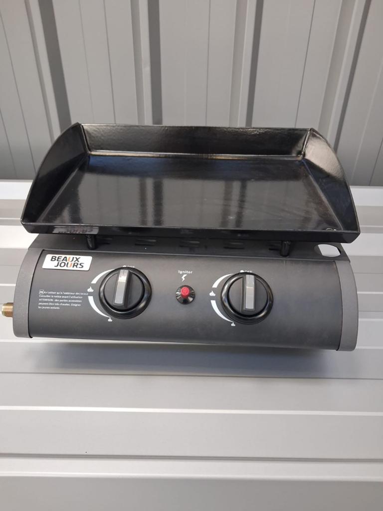 Plancha à gaz 2 brûleurs BEAUX JOURS – Modèle PG042, Jardin & Terrasse