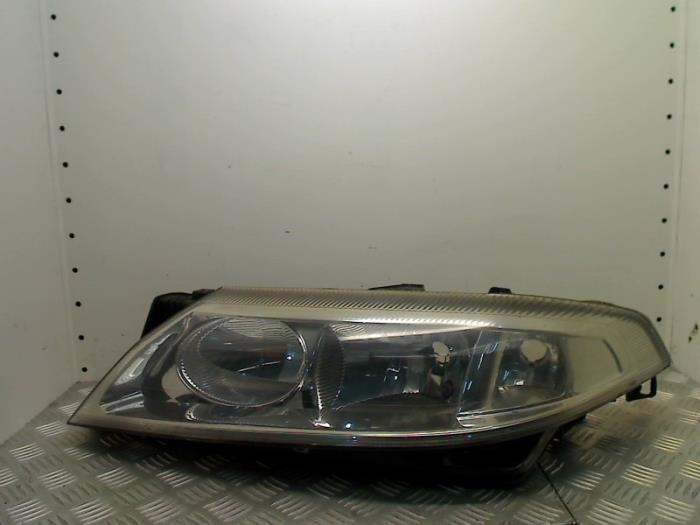 Phare gauche d'un Renault Laguna, Renault, -, 3 mois de garantie, Utilisé