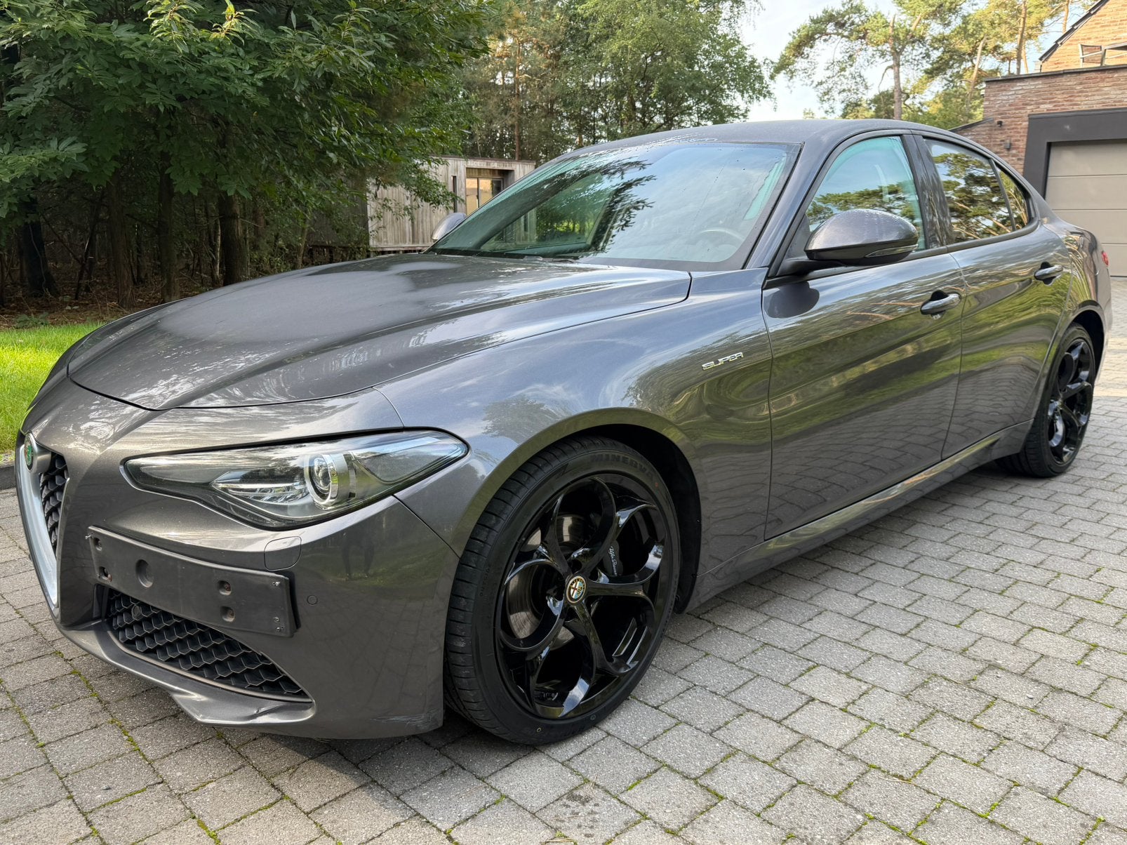 Très belle Alfa Romeo Giulia, Autos, Cuir, Argent ou Gris, Achat, Noir