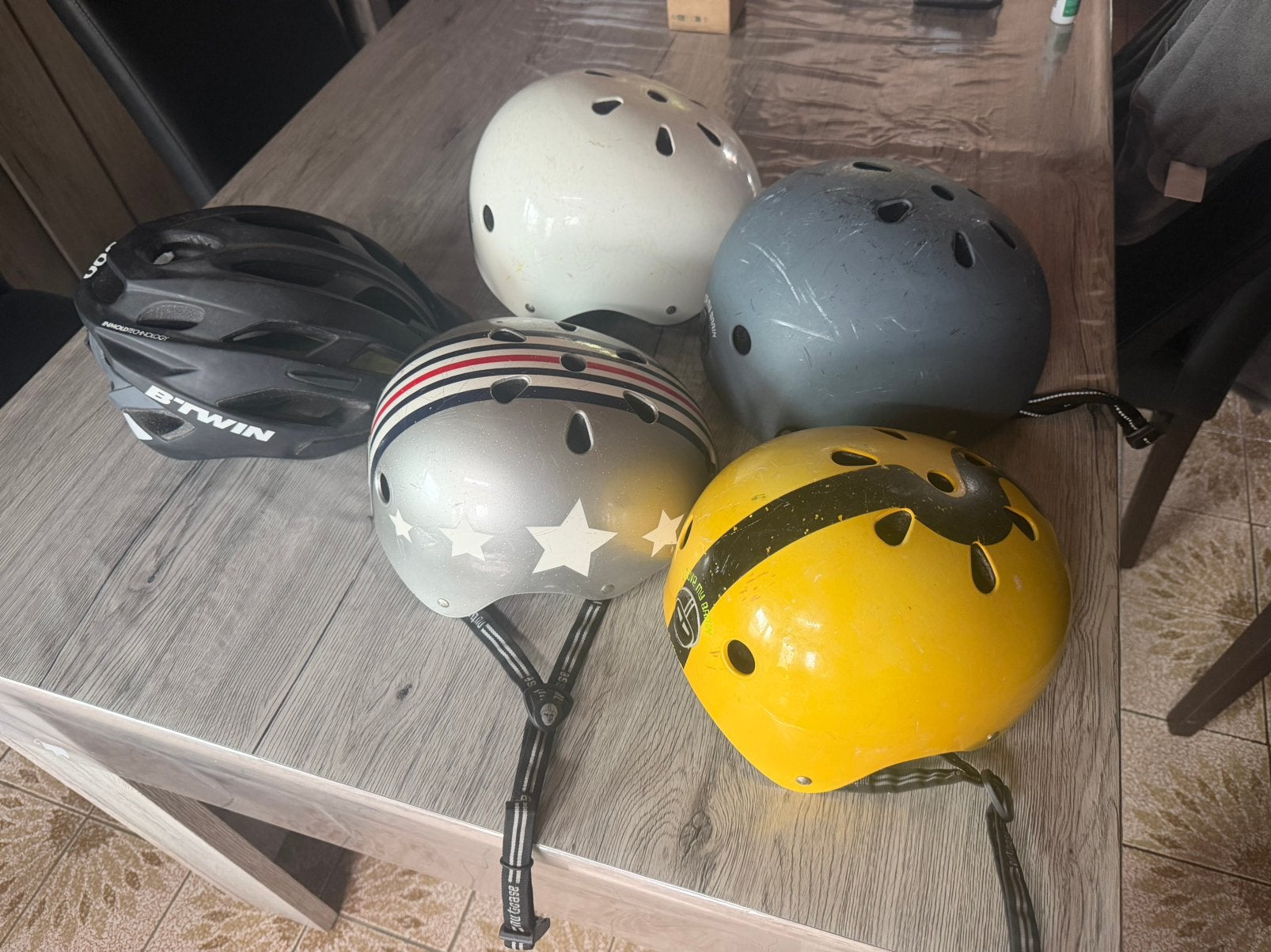 Fietshelmen, Ophalen of Verzenden, Zo goed als nieuw, S