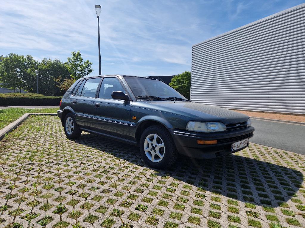 Toyota Corolla - Prete à immatriculer - Garantie 1 an, Autos, Argent ou Gris, Achat, Boîte manuelle, 1300 cm³