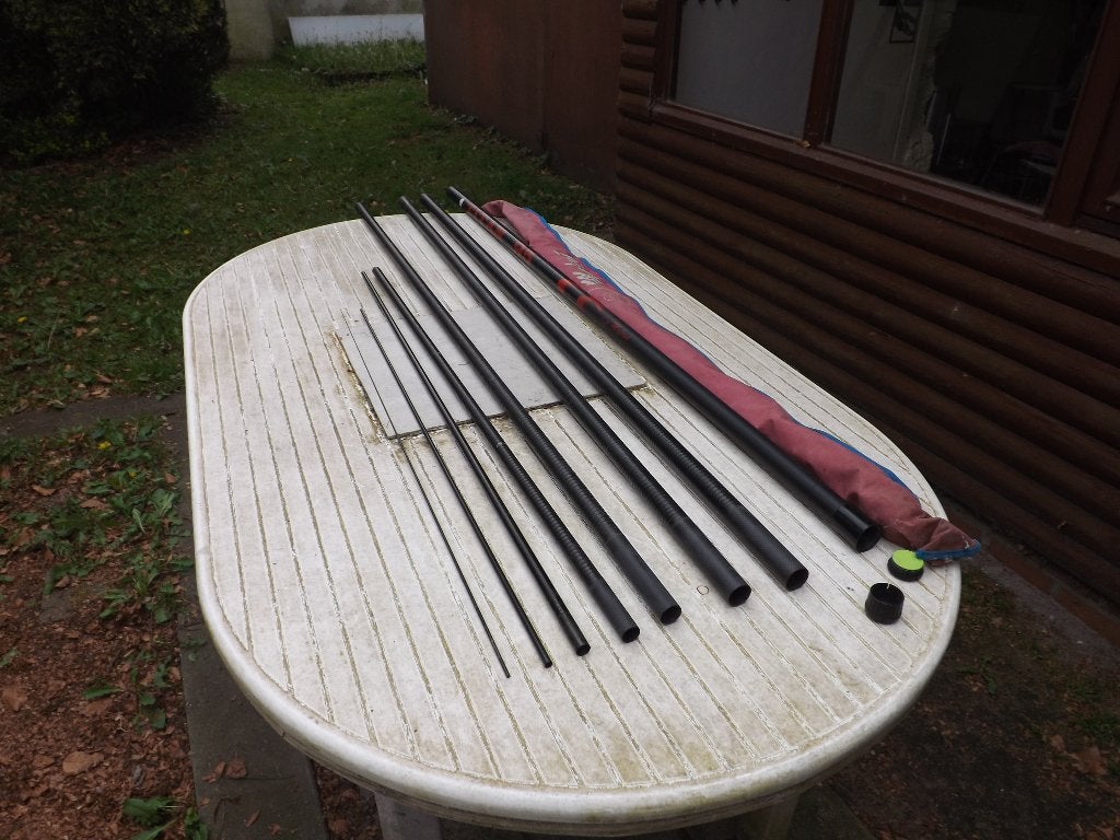 vaste hengel van MALEVE een TITAN 95, Watersport en Boten, Hengelsport | Witvissen, Ophalen, Gebruikt, Vaste hengel