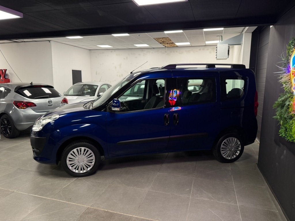 FIAT DOBLO 7 ZETELS 1.4 BENZINE 80.000 KM, Autos, Fiat, Bluetooth, Euro 5, Achat, Doblo
