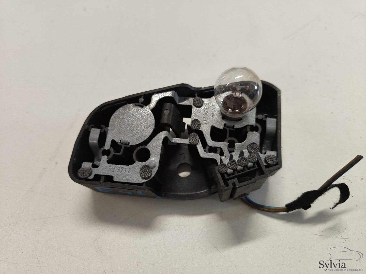Lamp fitting links achter op klep BMW 3 serie E46 Sedan Tour, Gebruikt, -, -, Ophalen of Verzenden