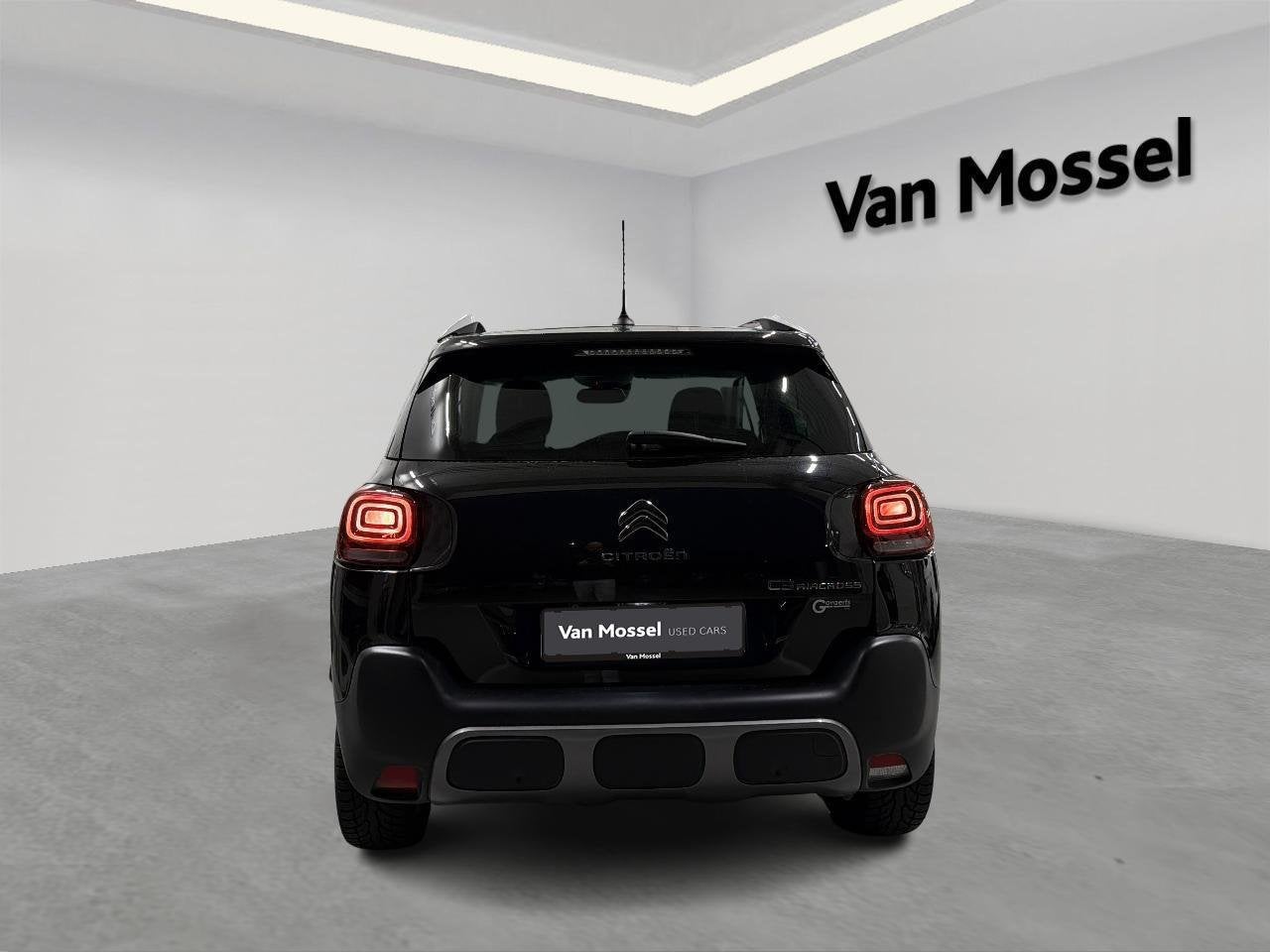 Citroën C3 Aircross 1.2 PureTech 110 S&S EAT6 Shine, Auto's, Dealer onderhouden, Zwart, Bedrijf, 5 zetels
