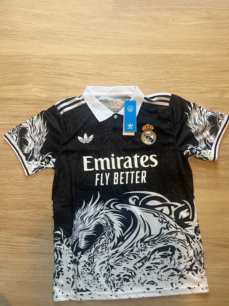 Real Madrid x Adidas shirt zwart/wit – nieuw met label, Sport en Fitness, Voetbal, Ophalen of Verzenden, Zo goed als nieuw