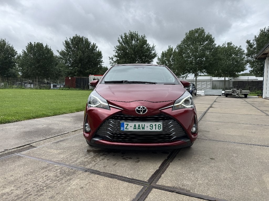 Toyota Yaris Y20 1.5 Benzine Manueel, Autos, Toyota, Rouge, Achat, Entreprise, 5 portes