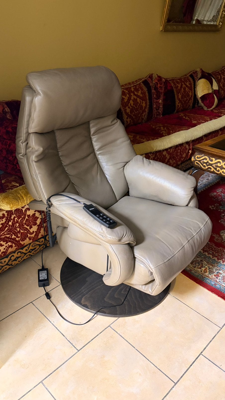 Fauteuil electric avec télécommande, Maison & Meubles, Enlèvement ou Envoi, Comme neuf