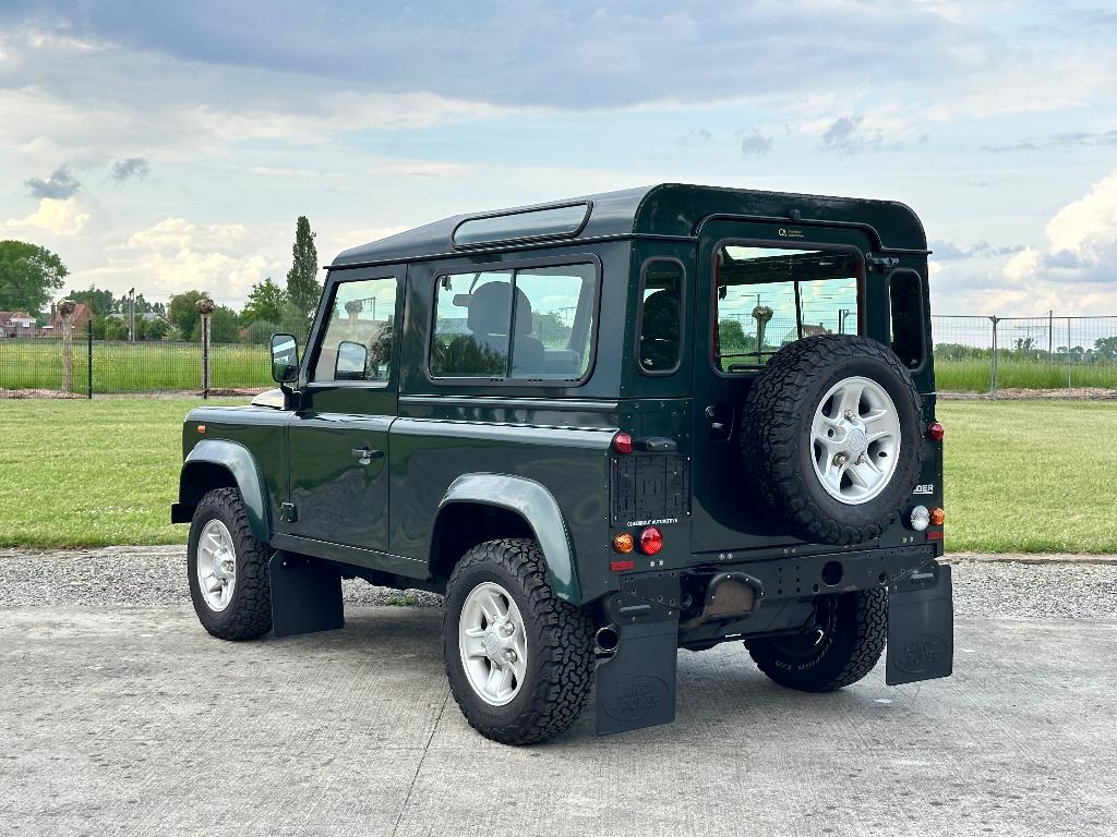 Land Rover DEFENDER 90 2.4 Lichte vracht SLECHTS 113.000KM, Auto's, 90 kW, Stof, Zwart, 4 cilinders