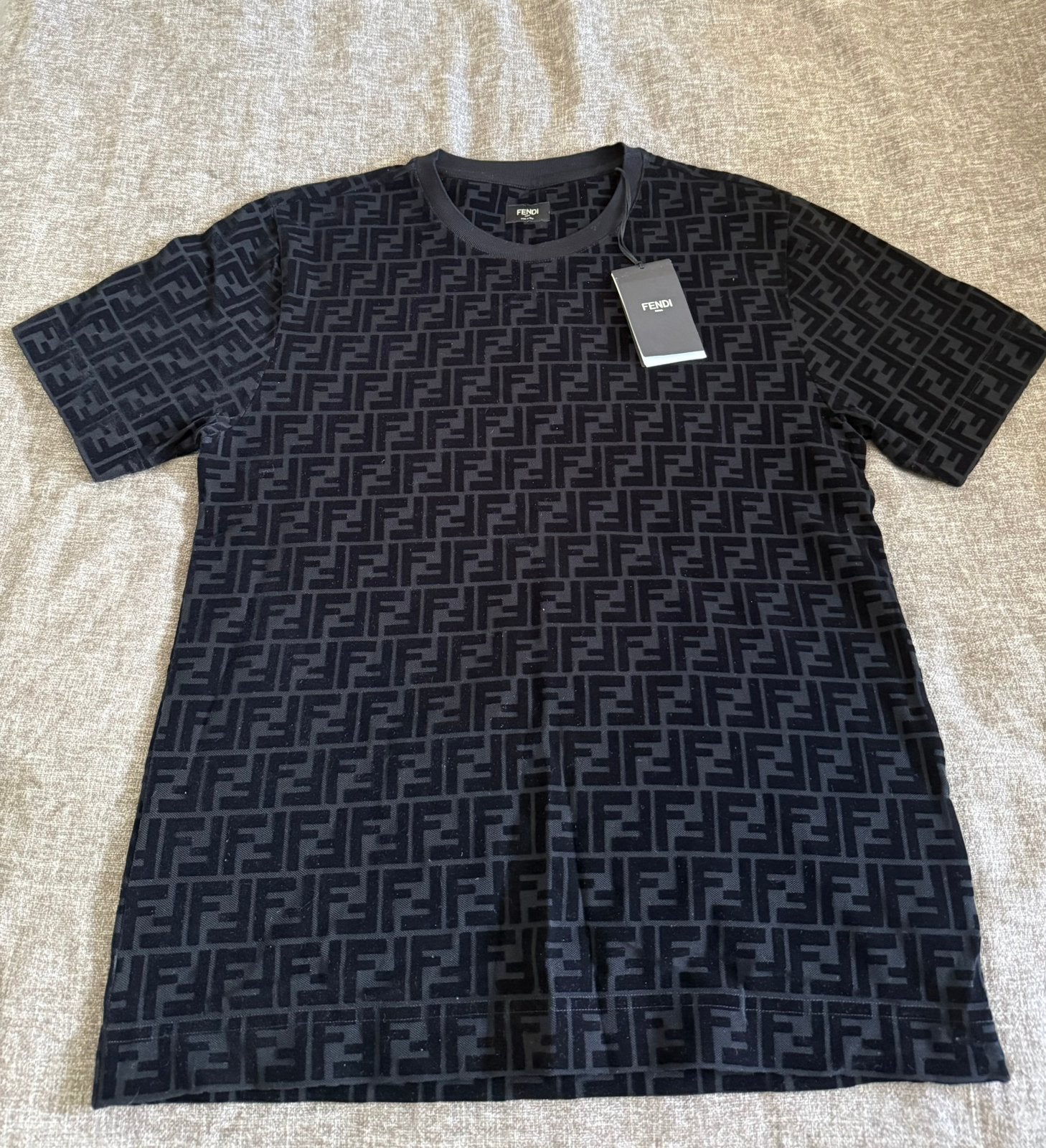 Fendi t shirt, Ophalen of Verzenden, Zo goed als nieuw