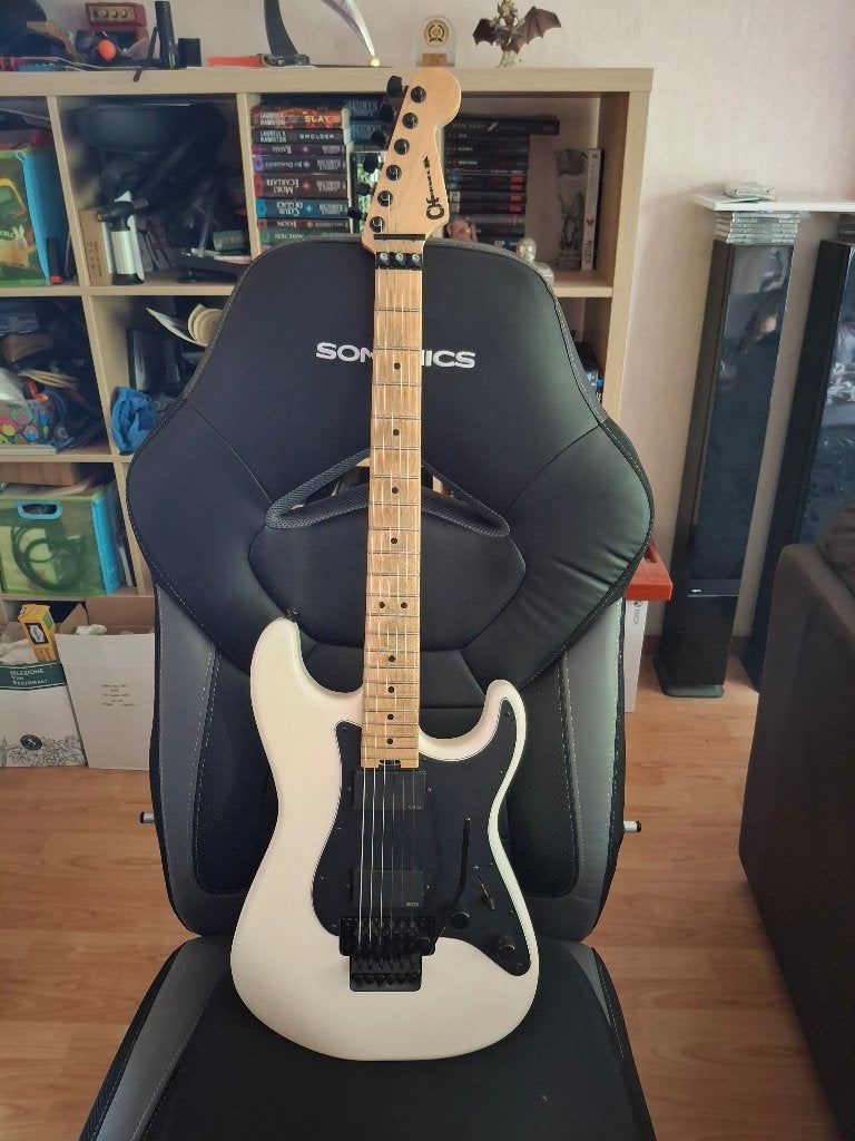 Charvel Pro Mod micro EMG Zakk Wilde, Musique & Instruments, Enlèvement, Utilisé, Solid body, Autres marques