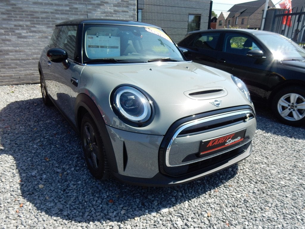 MINI Cooper SE DEC '22 gps/cruise/zetelverwarming (bj 2022), Auto's, Automaat, Stof, Gebruikt, 220 km