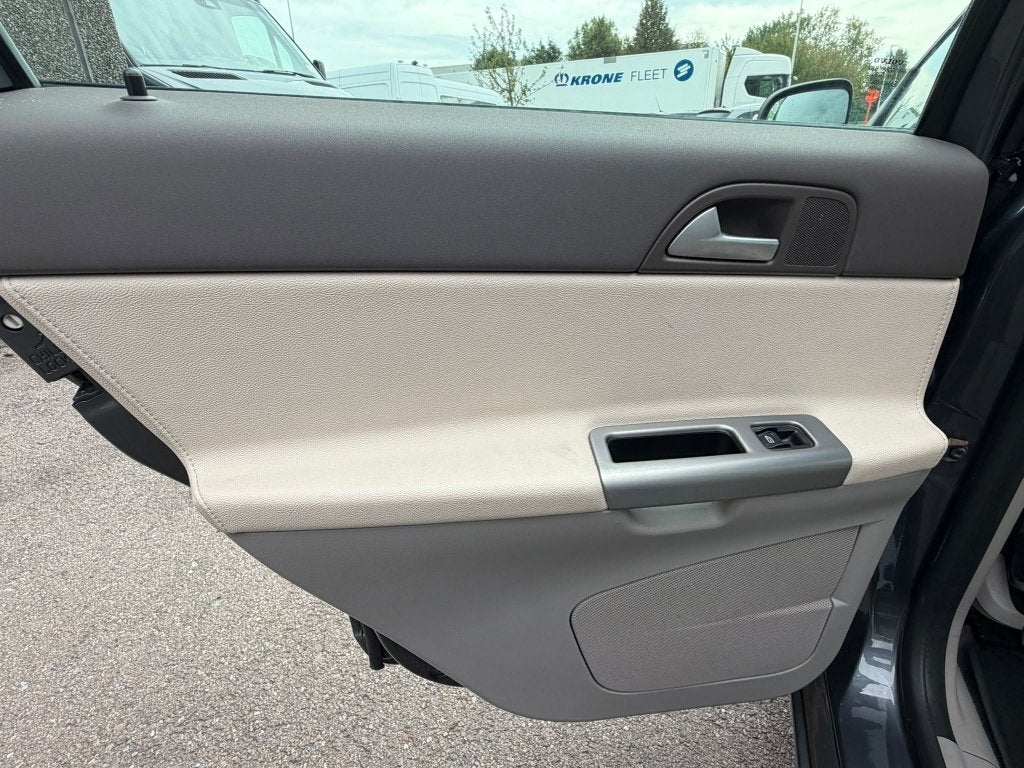 Volvo S40 (Stock ID 98543) — 18