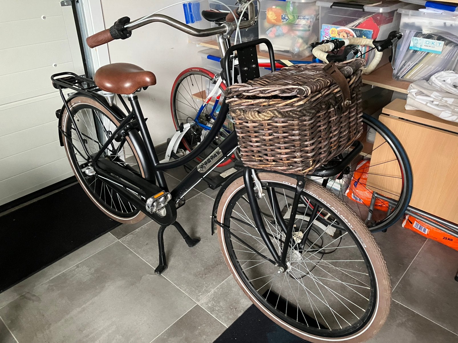 Zo goed als nieuwe stadsfiets, Ophalen, Zo goed als nieuw, Terugtraprem