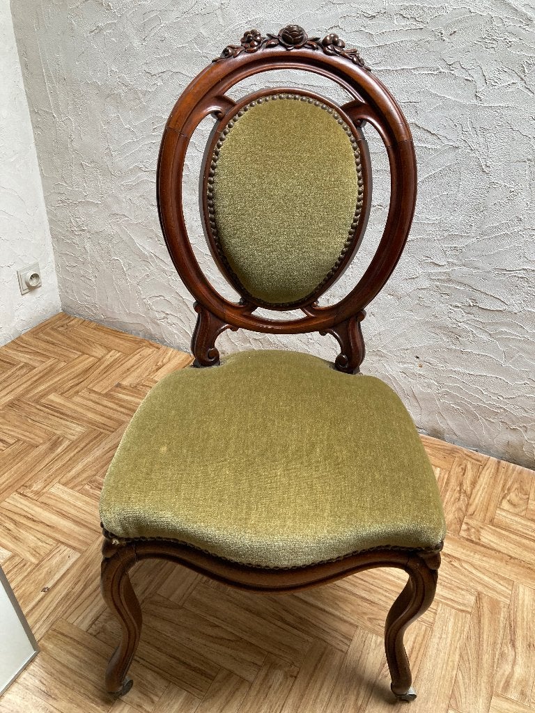 Chaise ancienne, Enlèvement