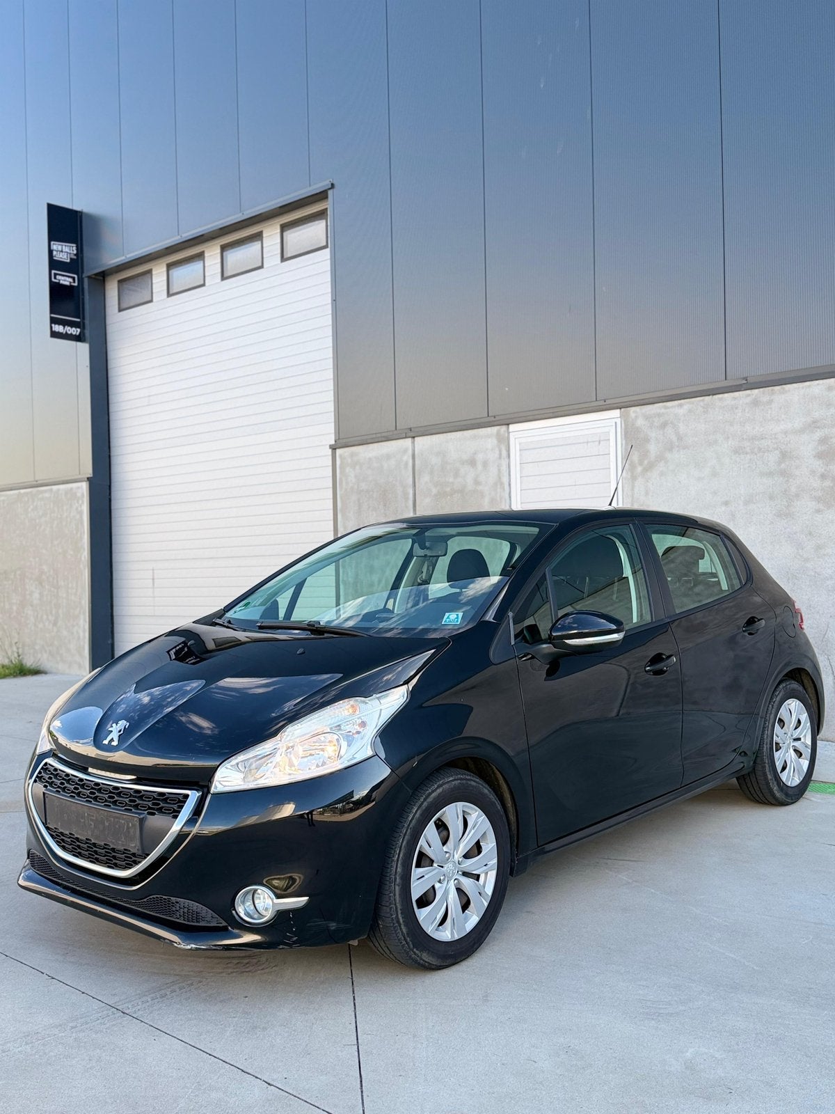 Peugeot 208 1.4 HDI Euro 5 janvier 2014, Autos, Peugeot, Particulier, ABS, Phares directionnels, Régulateur de distance, Airbags