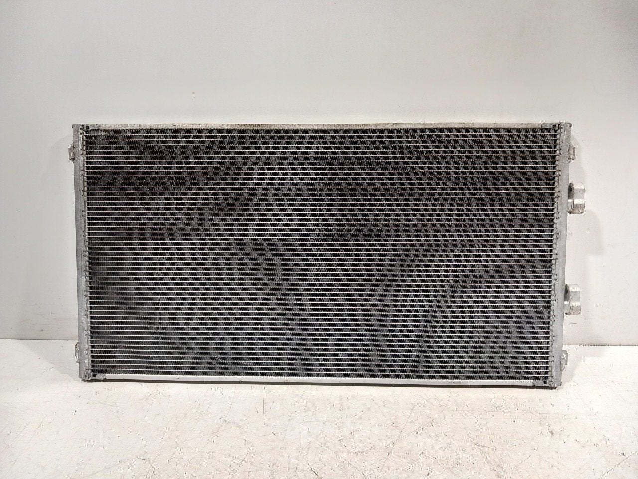 Airco condensor Nissan Leaf, Onderdelen@venauto.nl, Van der Ven Autorecycling B.V., Ettenseweg 76, 4706 PB Roosendaal, The Netherlands