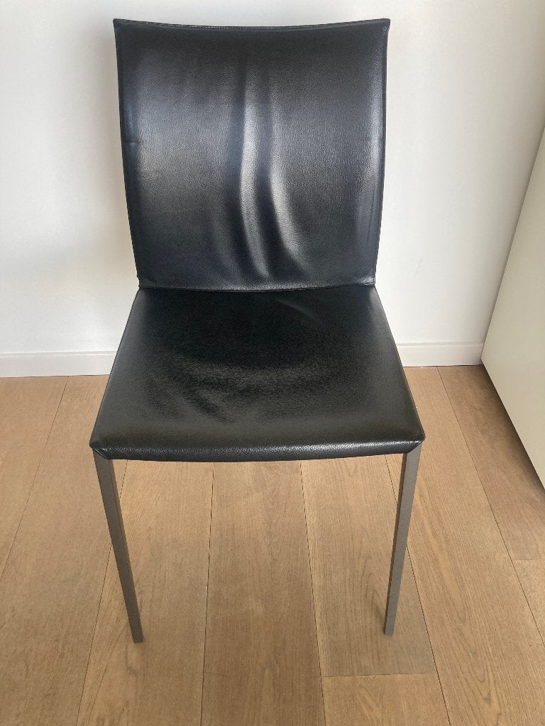 Chaise design Zanotta Lia - cuir nappa noir - comme neuve, Neuf, Design, Enlèvement, Quatre