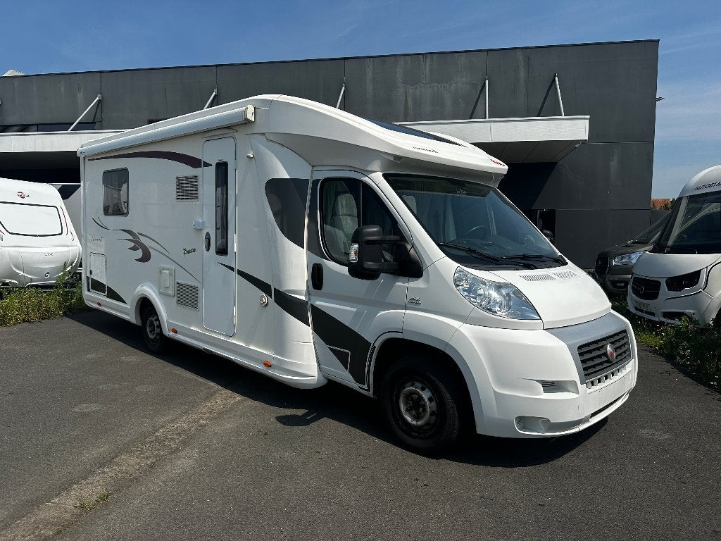 Profil Euramobil 710 QB, Jusqu'à 4, Réfrigérateur, Fiat, Boîte manuelle
