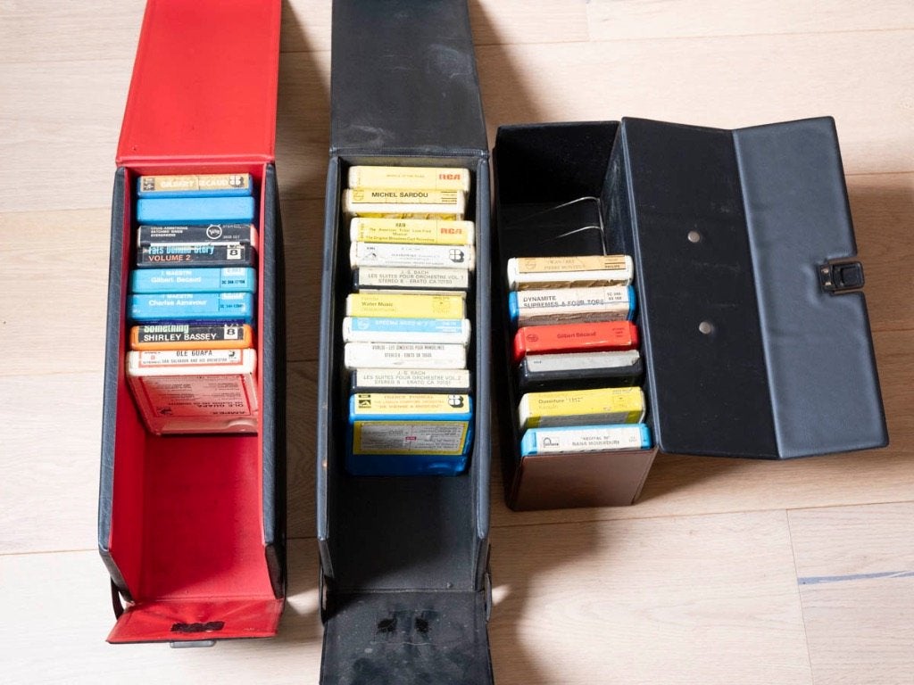 8 track tapes 23st, CD & DVD, Enlèvement ou Envoi, Avec boîte de rangement, étagère ou coffret, Autres genres, 2 à 25 cassettes audio
