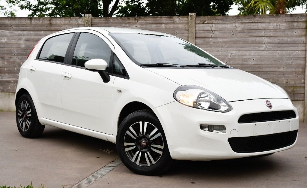 Fiat Punto 1.2i*LED*AC*velgen*, Auto's, Voorwielaandrijving, Stof, 50 kW, Handgeschakeld