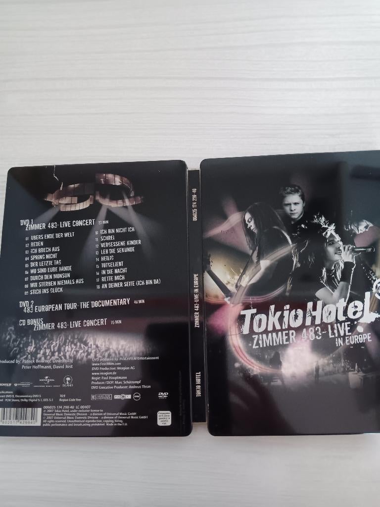 1 CD en 4 DVD Tokio hotel in goede staat, Enlèvement, Utilisé