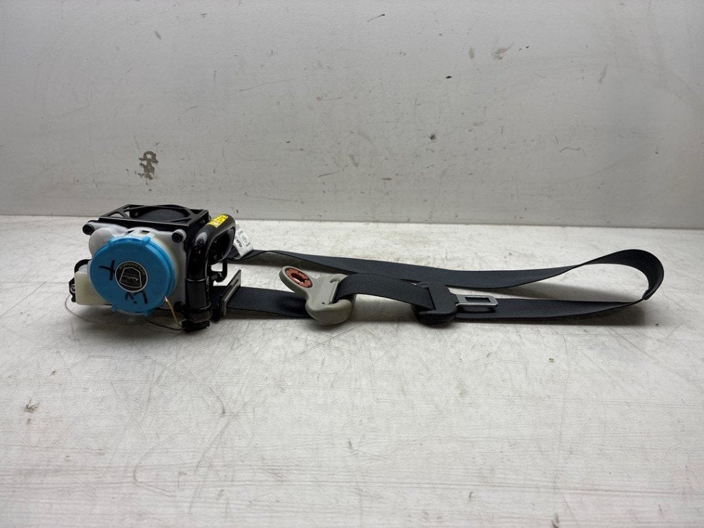 CEINTURE DE SECURITE AVANT GAUCHE Suzuki Swift (ZC / ZD), Suzuki-Allee 7
64625  Bensheim, DE, Suzuki Deutschland GmbH, Kontakt@suzuki.de