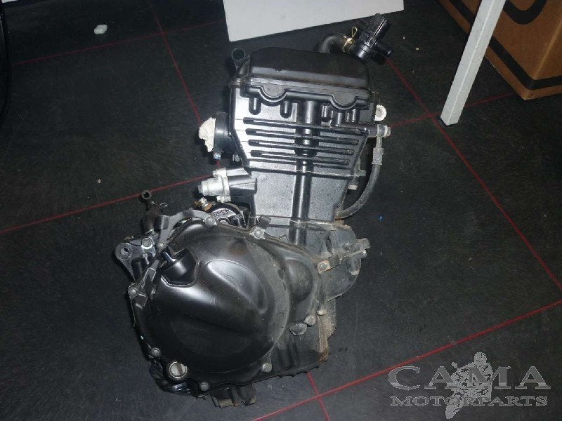 BLOC MOTEUR Kawasaki ZX 250 R (Ninja ZX250R) (01-1970/-), Dhr. S. di Majo, Utilisé, Info@cama-motorparts.nl, P.J. Troelstraweg 8 8
3144 CX  MAASSLUIS, NL