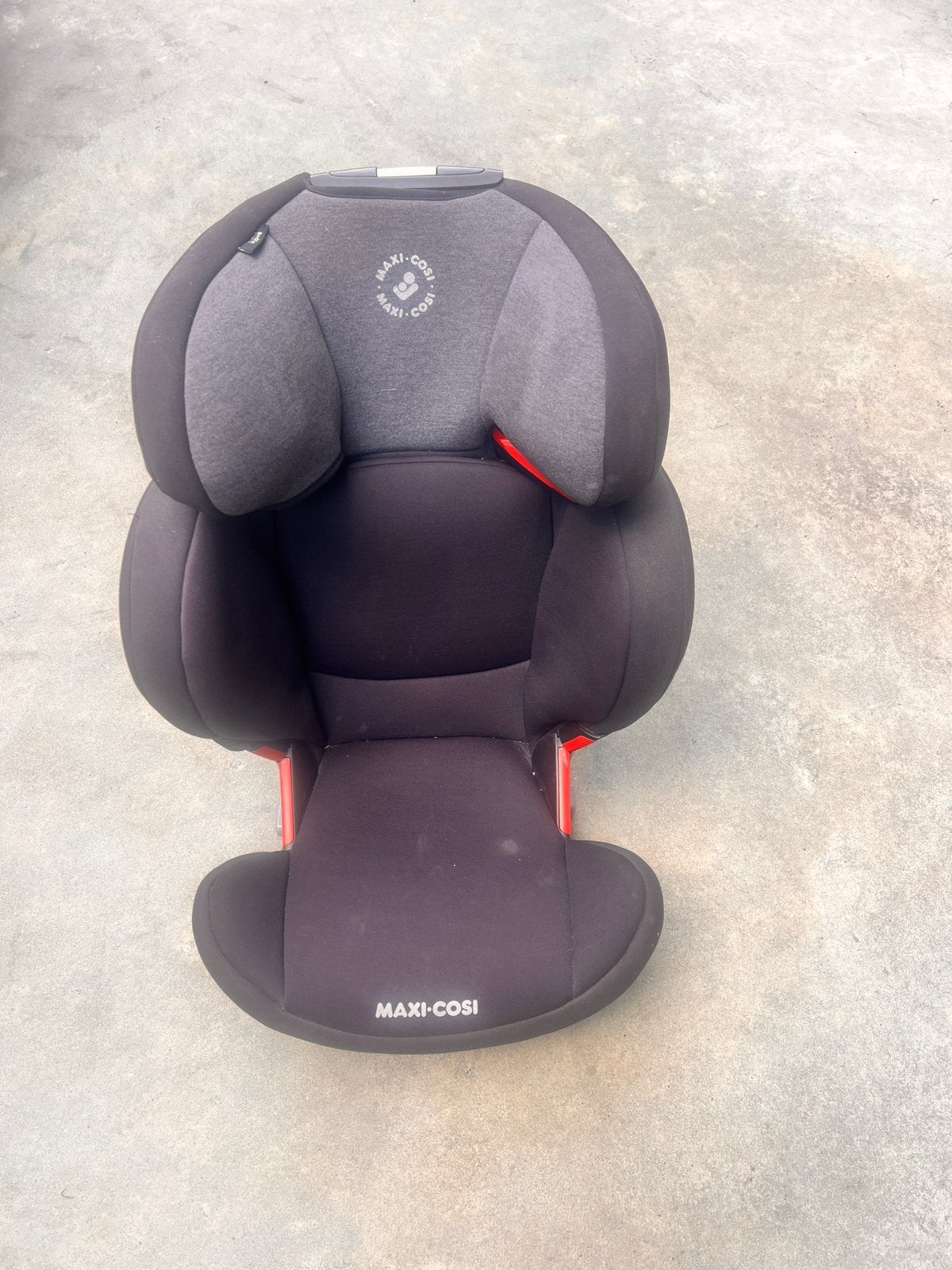 Siège auto Maxi Cosi, Enfants & Bébés, Sièges auto, Enlèvement ou Envoi, Comme neuf