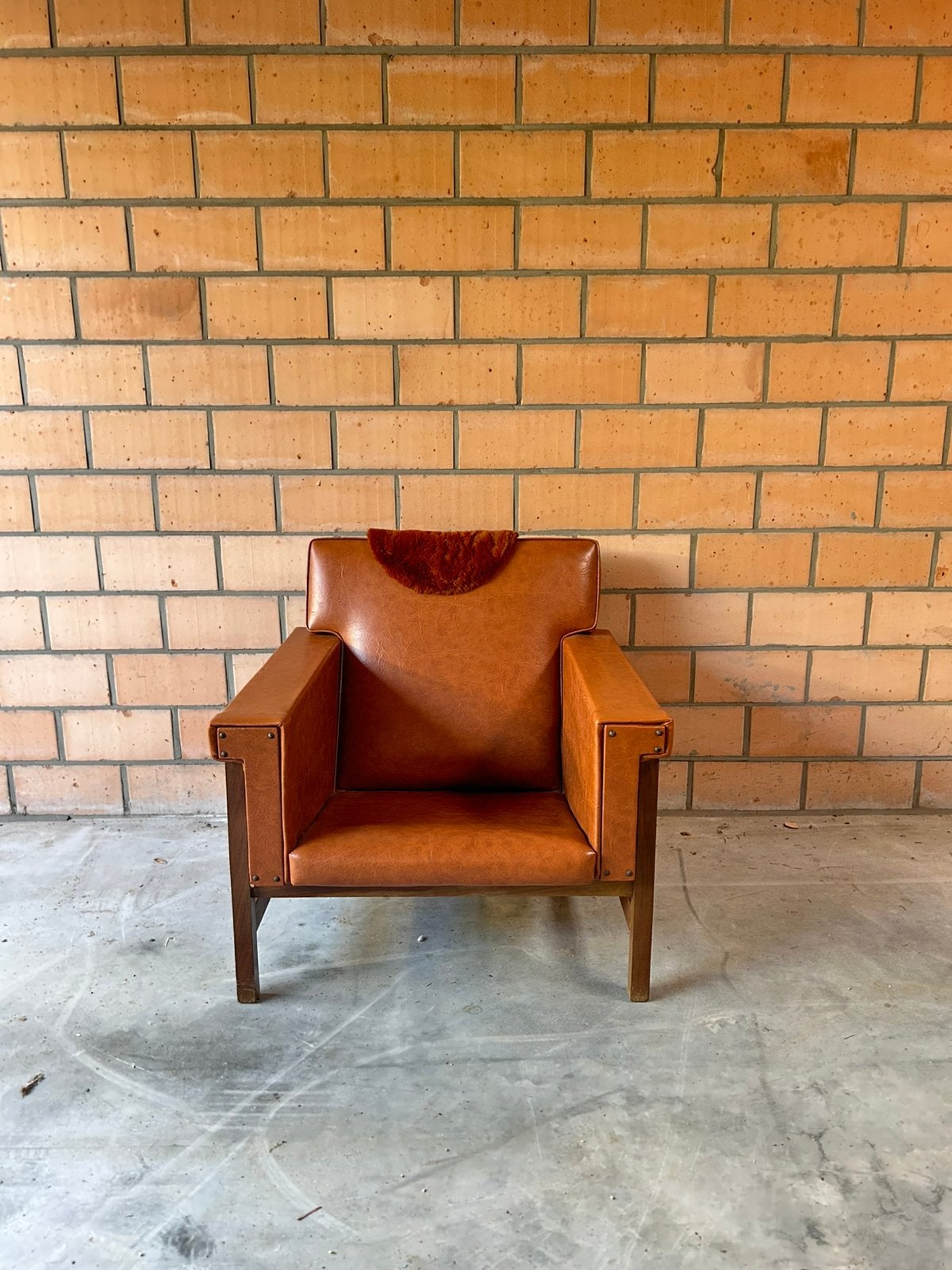 Vintage fauteuil cognackleur, Ophalen, Gebruikt