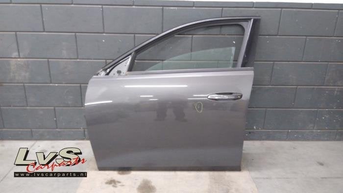 Portier 4Deurs links-voor van een Opel Astra (EVL), Gebruikt, -, Deur, -