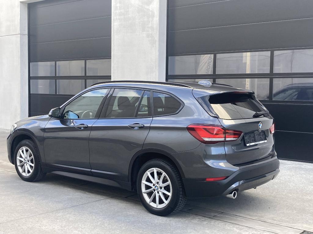 BMW X1sDrive 18i/Leder/LED/Electr.Zetels/Comforttoegang/..., Auto's, https://public.car-pass.be/vhr/3289ed42-f826-4429-aa08-a59ac2170aef