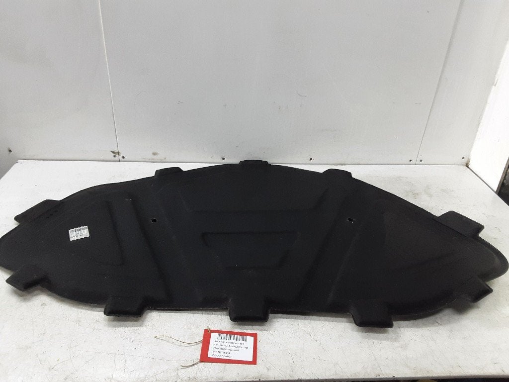 ABSORBANT ACOUSTIQUE CAPOT MOTEUR Audi RS 3 Sportback (8YA), Mevr. I. Hauben, Audi, Utilisé, Rue de l'Espoir 34 34
4030  GRIVEGNÉE, BE