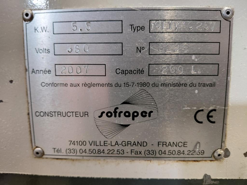 Aspirateur triphasé Vidanges eau-copeaux, Articles professionnels, Enlèvement ou Envoi