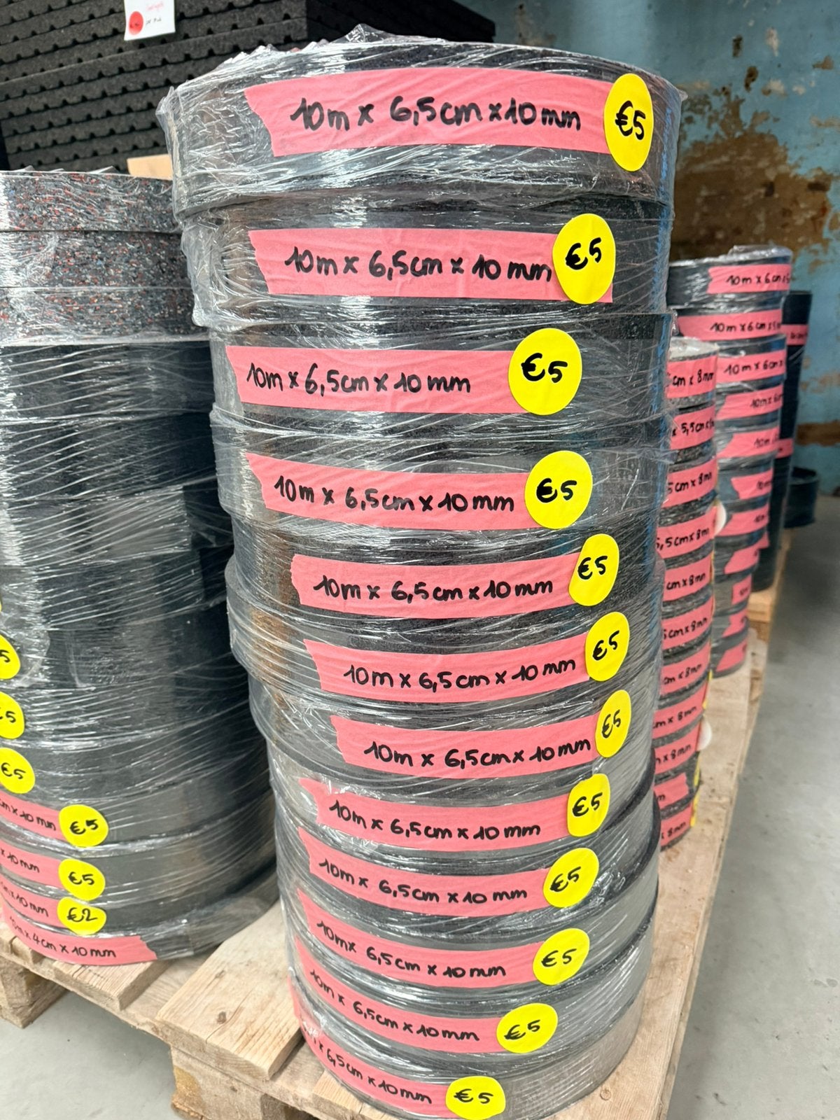 Antislip granulaatrubber op rol, Ophalen