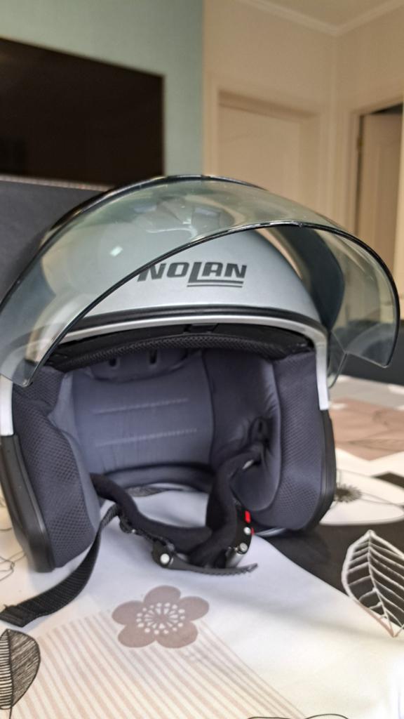 Motorhelm geen blutsen geen krassen medium, Fietsen en Brommers, Brommerhelmen, Ophalen, Medium