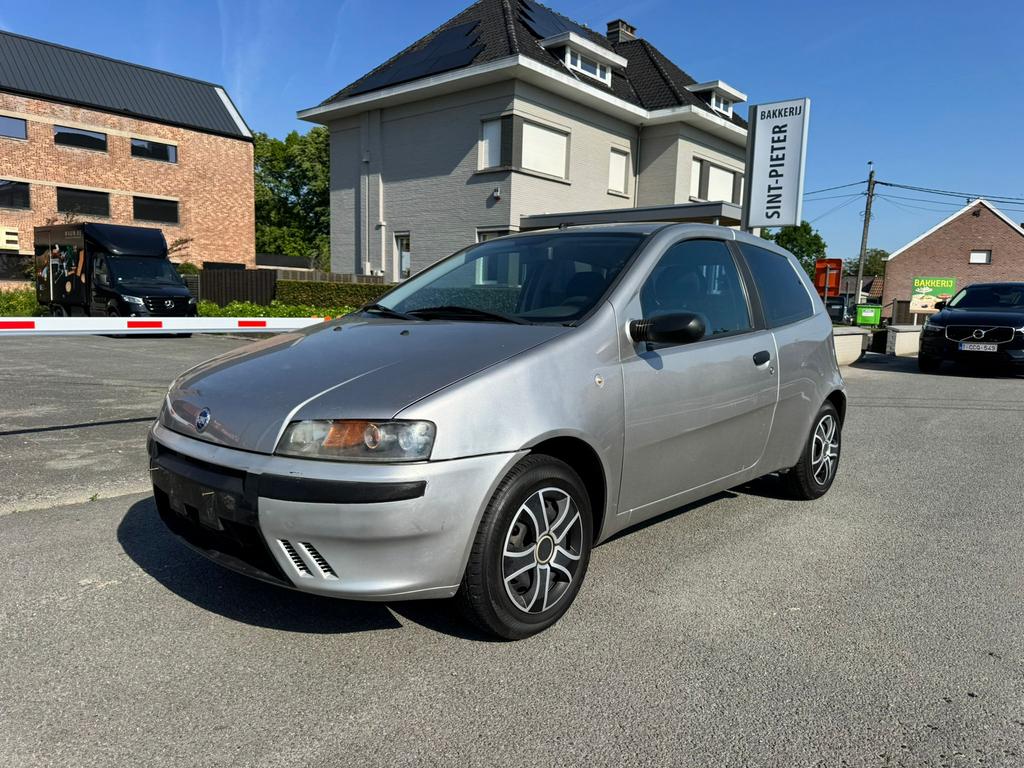 Fiat punto 1.2i - airco - gekeurd, Autos, Fiat, Argent ou Gris, Achat, Boîte manuelle, Entretenue par le concessionnaire