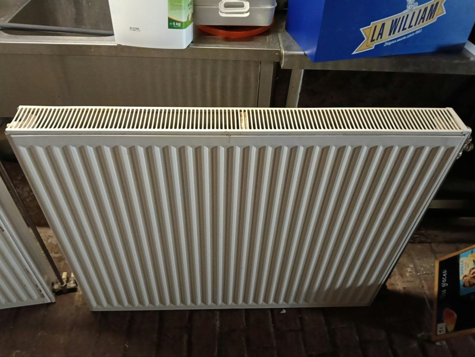 Radiatoren in zeer goede staat, Ophalen, Zo goed als nieuw, Radiator