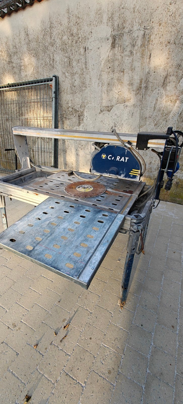 Carat P-3510 tegelzaag, 1200 watts ou plus, 70 mm ou plus, Comme neuf, Enlèvement